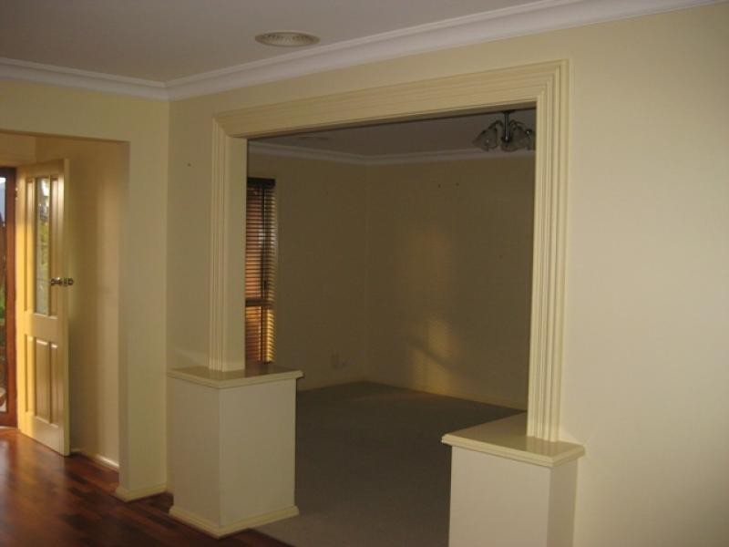 7 Post Place, Lake Albert NSW 2650