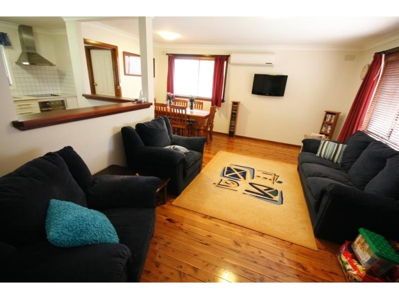 15 Rhoda Avenue, Wagga Wagga NSW 2650