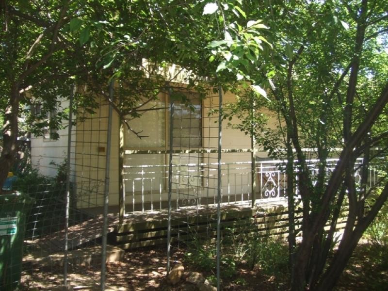 8A Rudd Street, Wagga Wagga NSW 2650