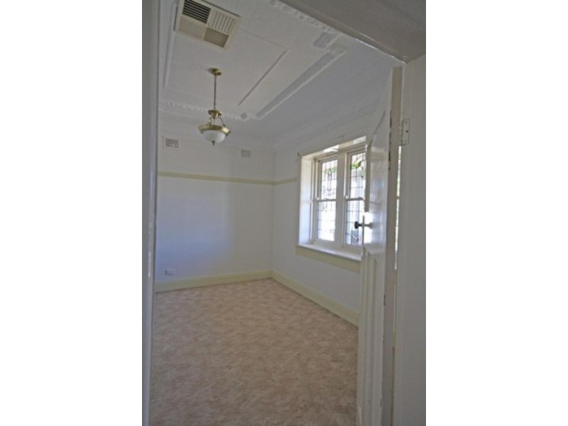 3 Yathong Street, Wagga Wagga NSW 2650