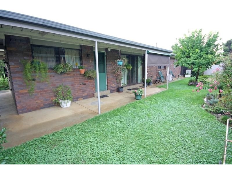 28 Banks Avenue, Wagga Wagga NSW 2650