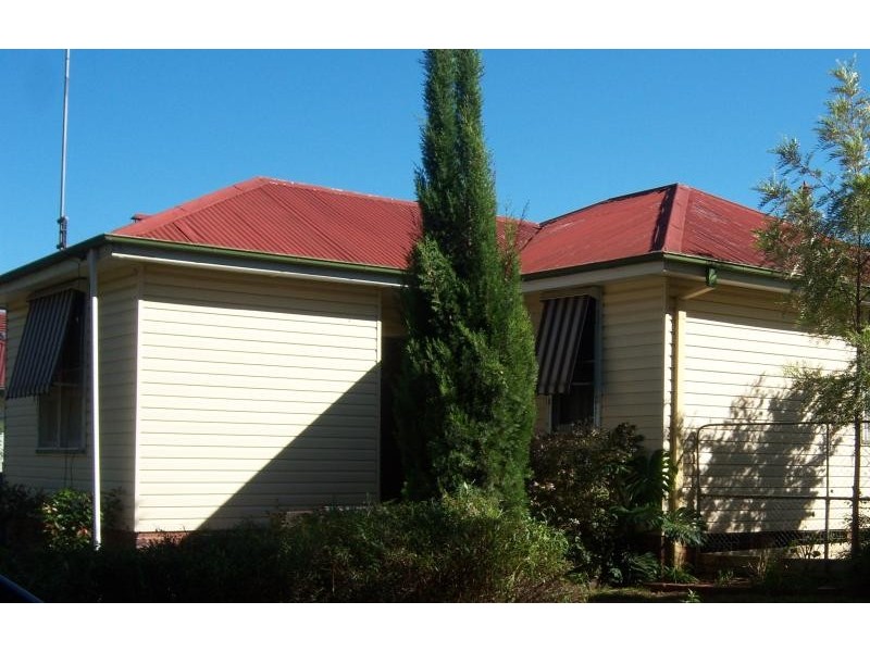 35 Castlereagh Street, Wagga Wagga NSW 2650