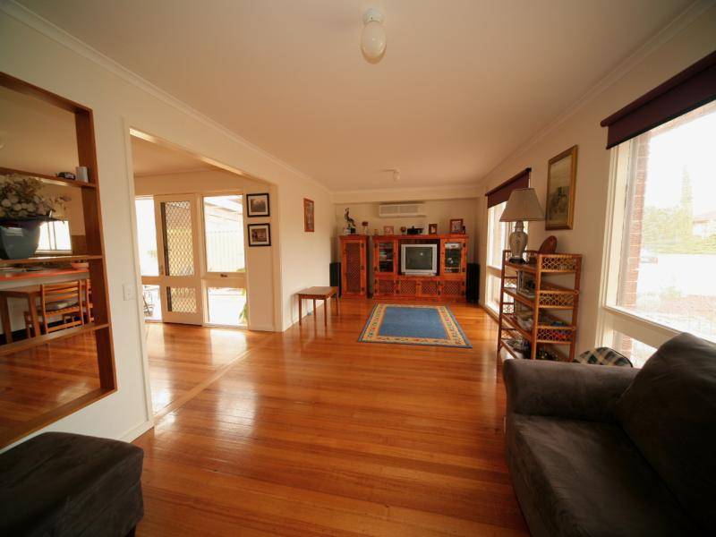 35 MELVIEW DRIVE, Wyndham Vale VIC 3024