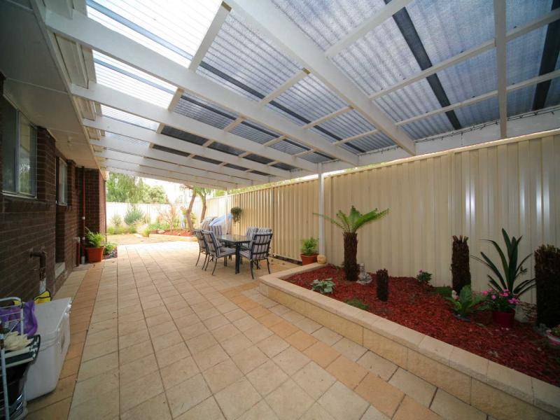 35 MELVIEW DRIVE, Wyndham Vale VIC 3024