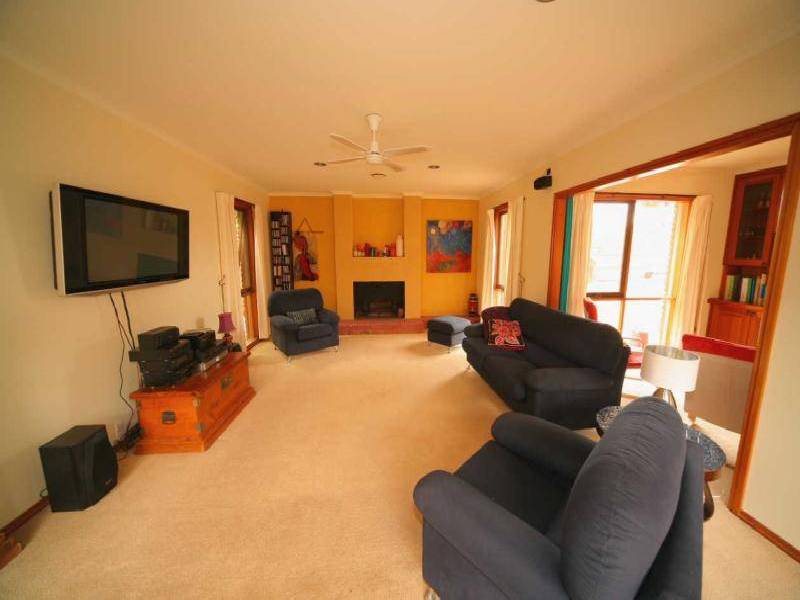 23 PARKLANDS GROVE, Werribee VIC 3030