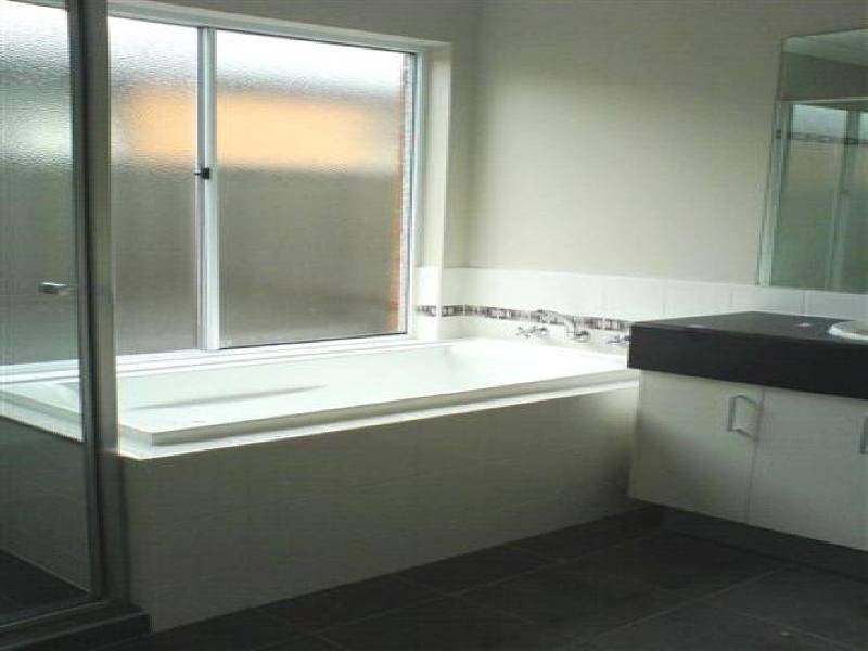 11 ROCKY GATE DRIVE, Truganina VIC 3029