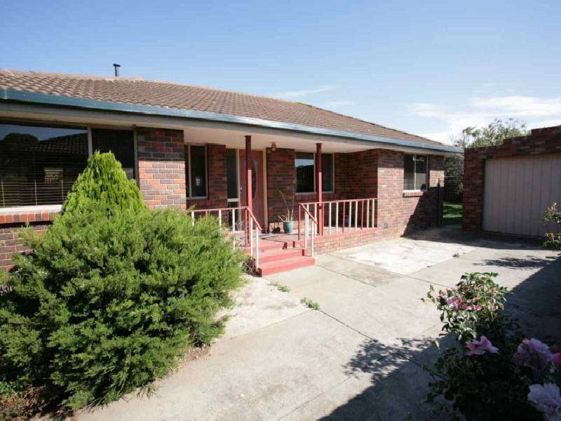 32 KIELY AVENUE, Werribee VIC 3030