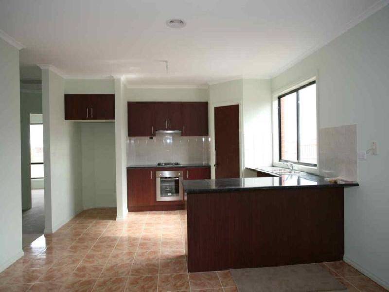 12 SWINBURNE COURT, Truganina VIC 3029