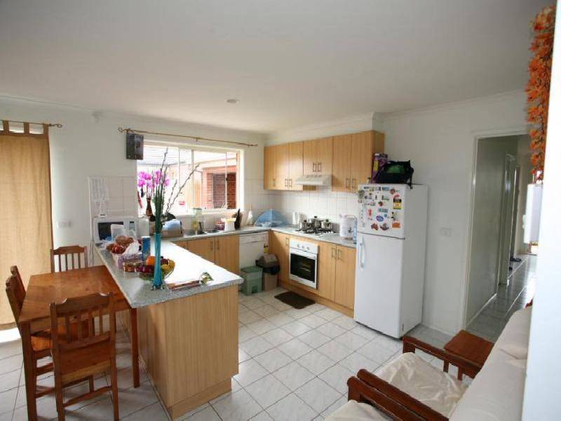 17 MONTANA DRIVE, Werribee VIC 3030