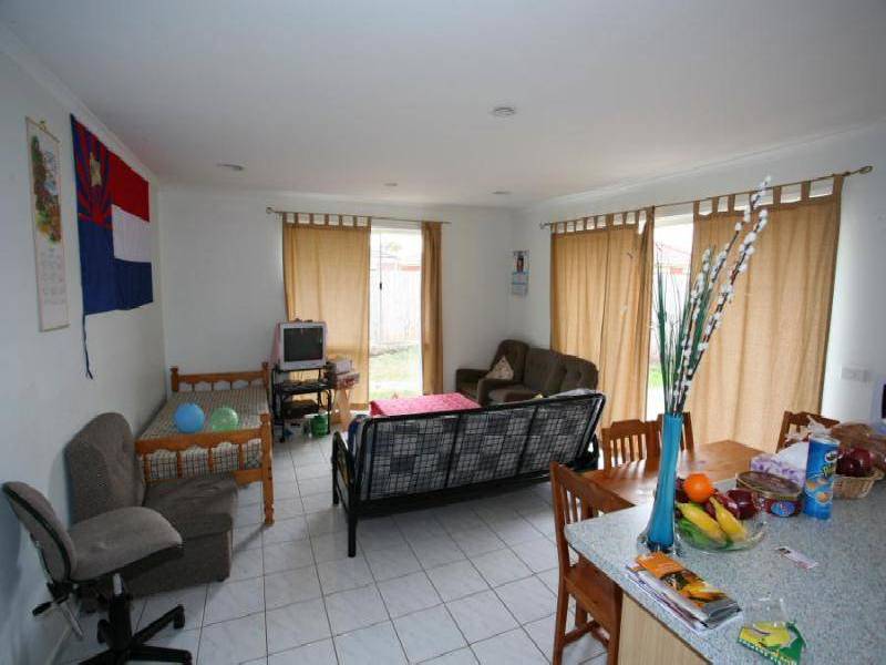 17 MONTANA DRIVE, Werribee VIC 3030