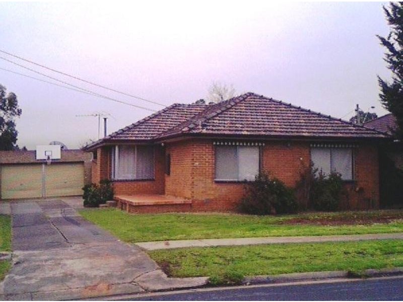 17 BRANTON ROAD, Hoppers Crossing VIC 3029