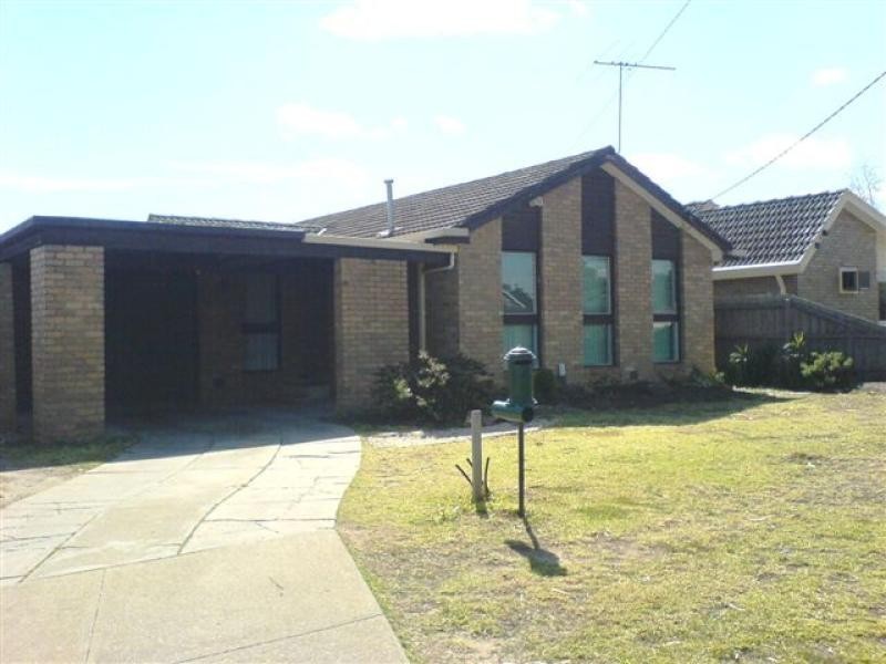 26 PATTERSON AVENUE, Hoppers Crossing VIC 3029