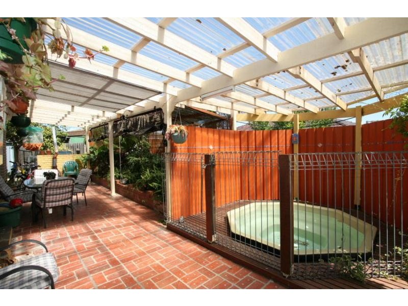 1 PATTERSON AVENUE, Hoppers Crossing VIC 3029