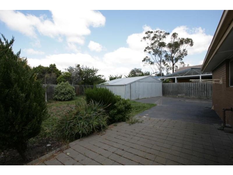 42 MELVIEW DRIVE, Wyndham Vale VIC 3024