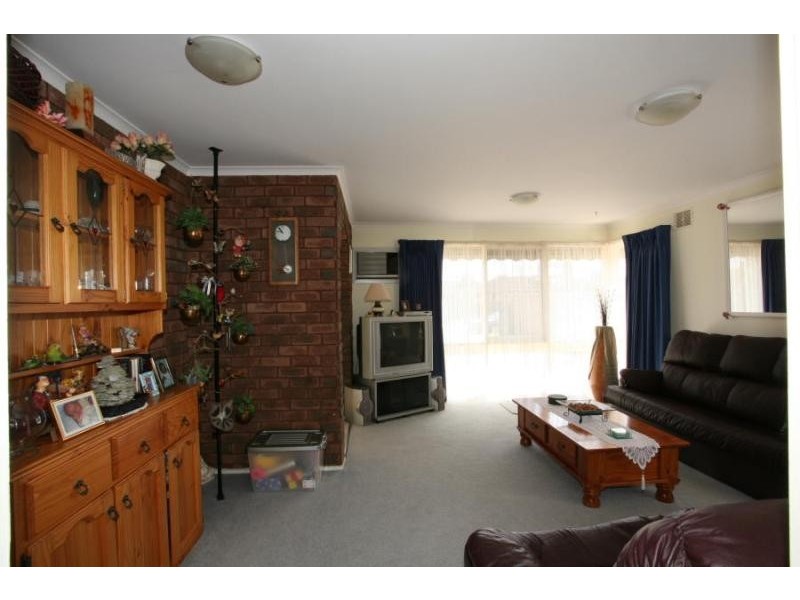 22 TOPAZ AVENUE, Wyndham Vale VIC 3024