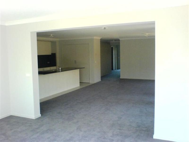 6 GUILFORD COURT, Truganina VIC 3029