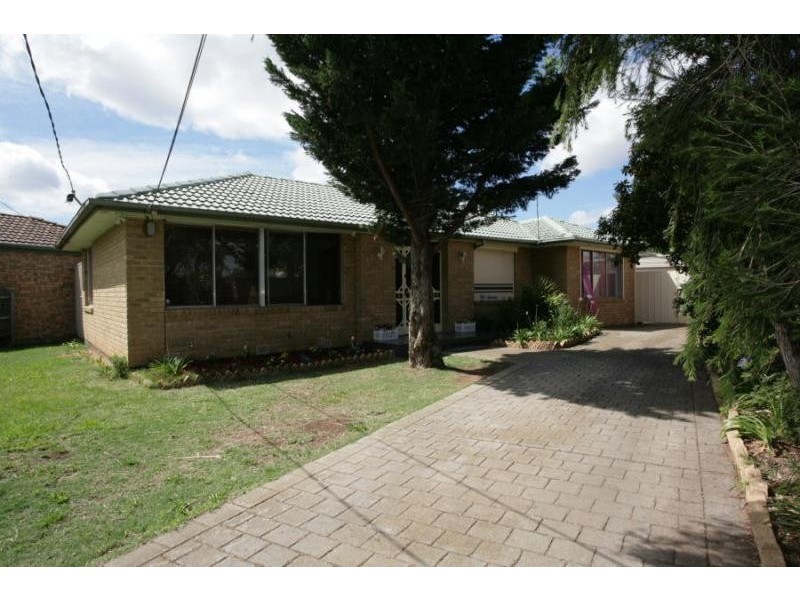 151 HEATHS ROAD, Hoppers Crossing VIC 3029