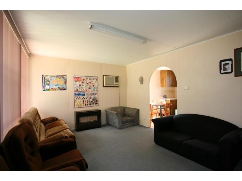 4 RICHMOND CRESCENT, Werribee VIC 3030