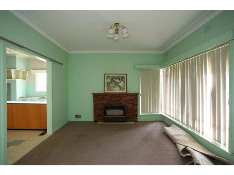 1 MANOR STREET, Werribee VIC 3030