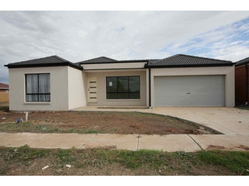 12 SWINBURNE COURT, Truganina VIC 3029