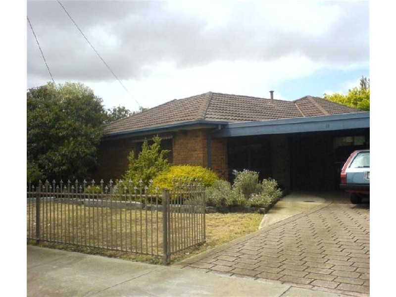 12 FOWLER STREET, Hoppers Crossing VIC 3029