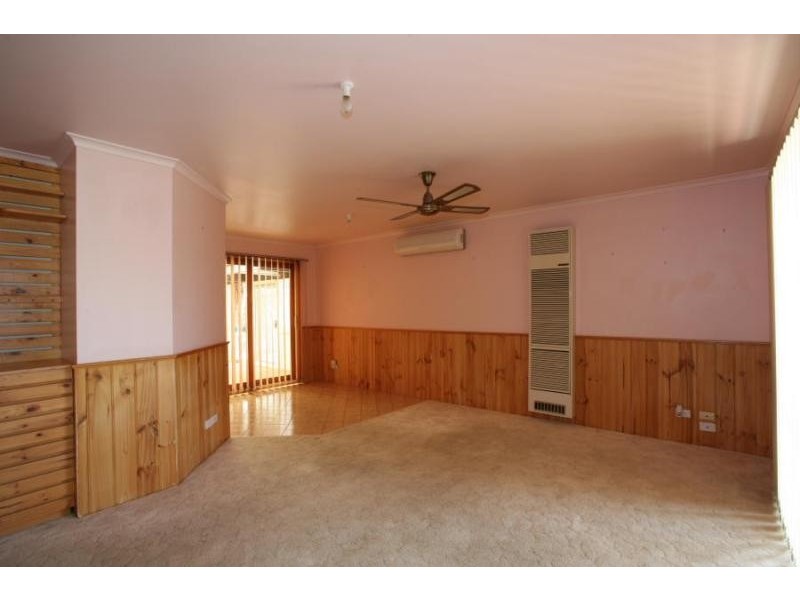 8 HIGHGATE COURT, Wyndham Vale VIC 3024