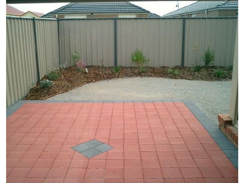 21 NOTTINGHAM CRESCENT, Tarneit VIC 3029