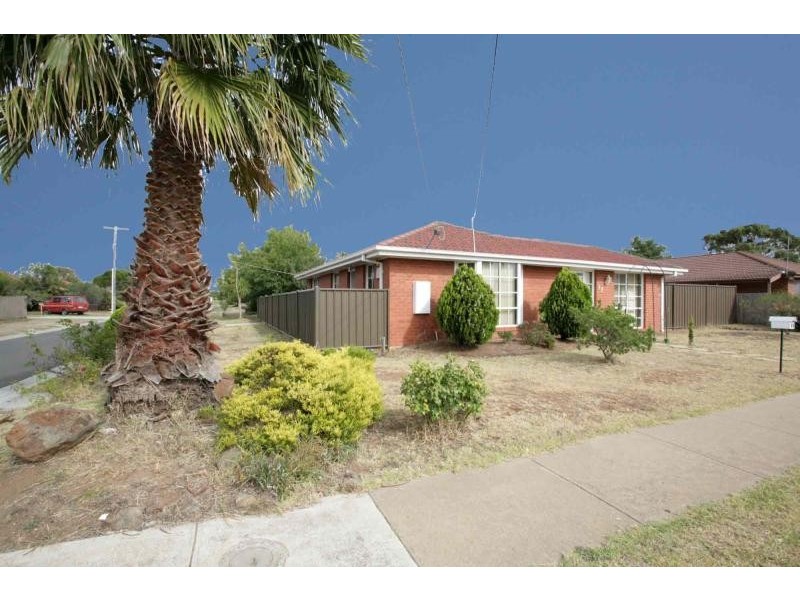 12 WALLARA ROAD, Werribee VIC 3030