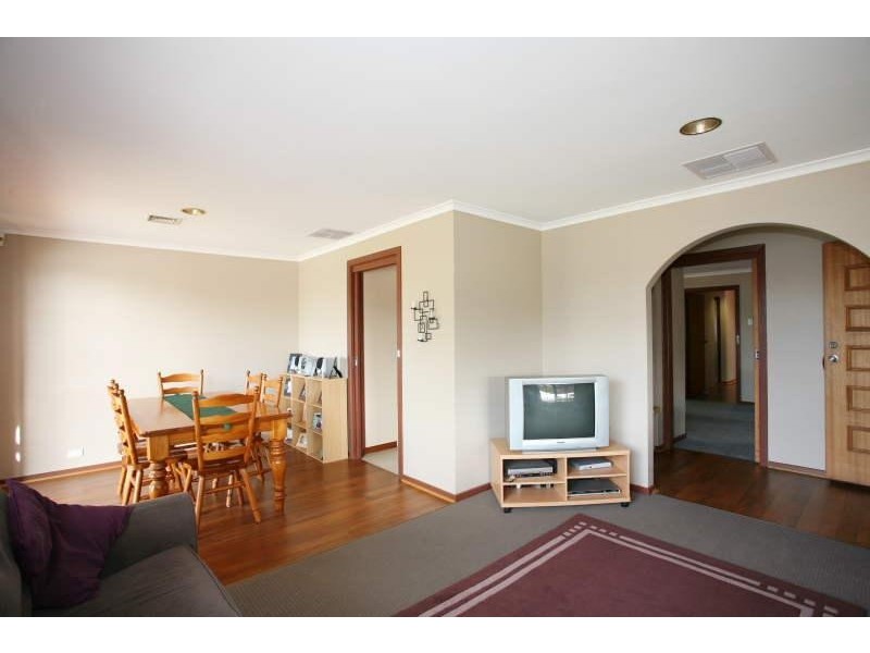 9 WANDIN COURT, Werribee VIC 3030