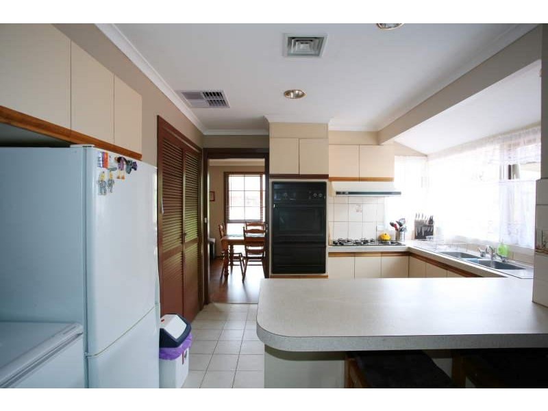 9 WANDIN COURT, Werribee VIC 3030