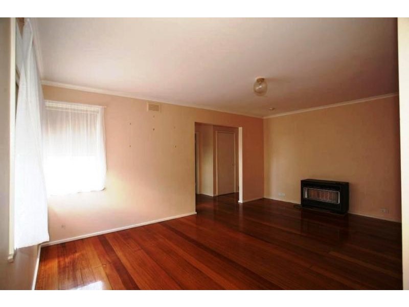 42 MELVIEW DRIVE, Wyndham Vale VIC 3024