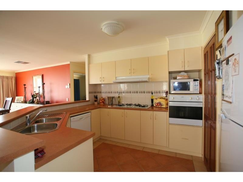 135 THAMES BOULEVARD, Tarneit VIC 3029