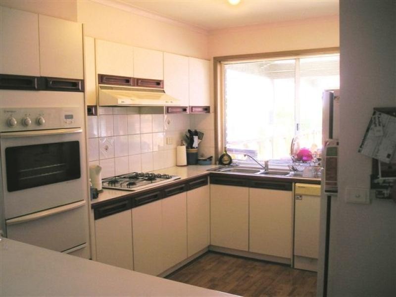 69 ANGELA DRIVE, Hoppers Crossing VIC 3029