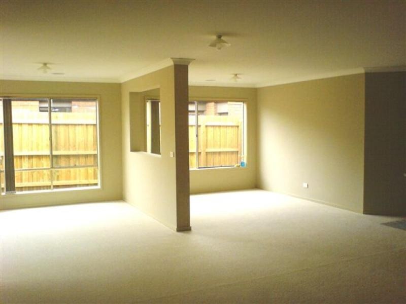 10 GUILFORD COURT, Truganina VIC 3029