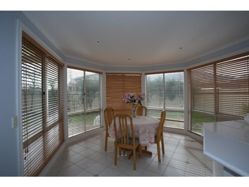 11 Franklin Boulevard, Hoppers Crossing VIC 3029