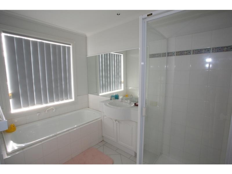 11 Franklin Boulevard, Hoppers Crossing VIC 3029