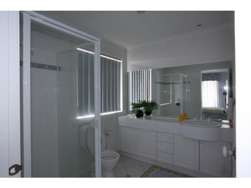 11 Franklin Boulevard, Hoppers Crossing VIC 3029