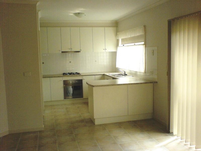 22 FLORA WAY, Tarneit VIC 3029
