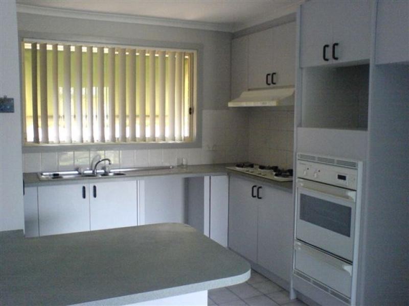 80 BIRCHWOOD BOULEVARD, Hoppers Crossing VIC 3029