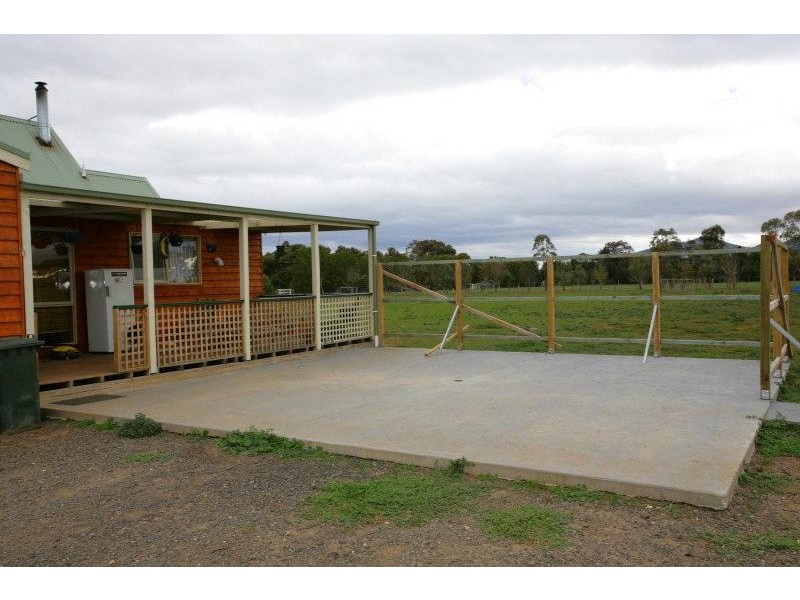 110 Malcolm Road, Little River VIC 3211