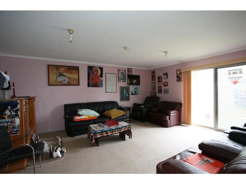 21 ARGYLE CRESCENT, Werribee VIC 3030