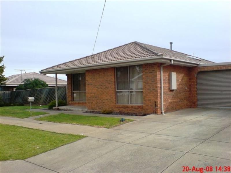 UNIT 2/71 HOGANS ROAD, Hoppers Crossing VIC 3029