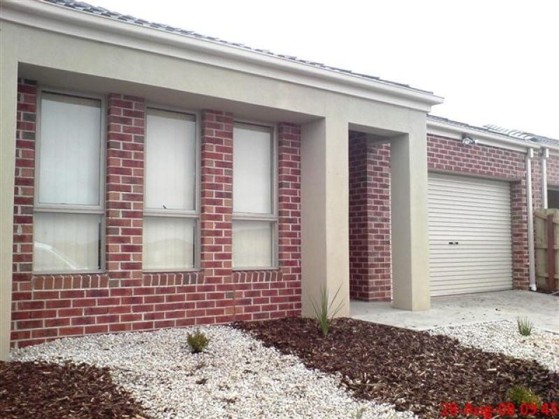 24 TONY DRIVE, Truganina VIC 3029