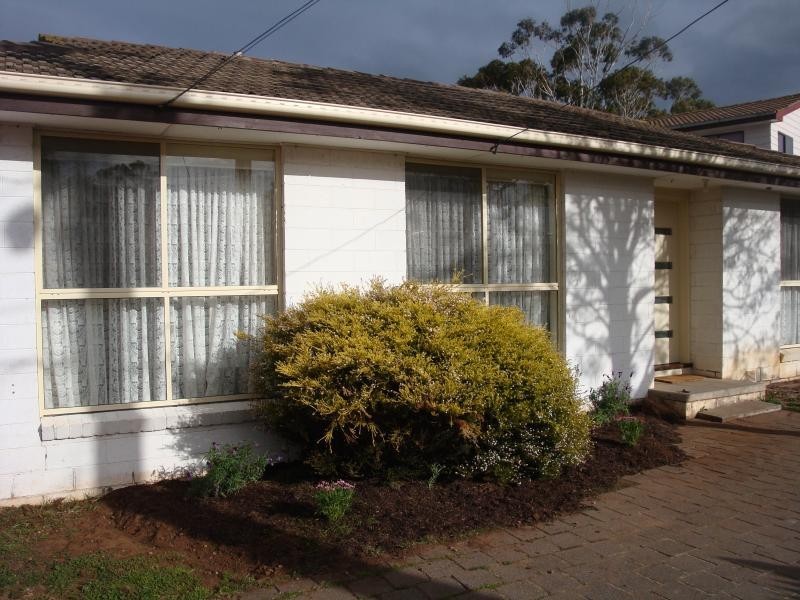 45 FEATHERTOP DRIVE, Wyndham Vale VIC 3024