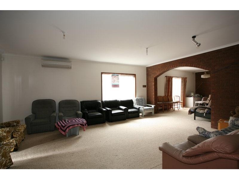 3 First Avenue, Hoppers Crossing VIC 3029