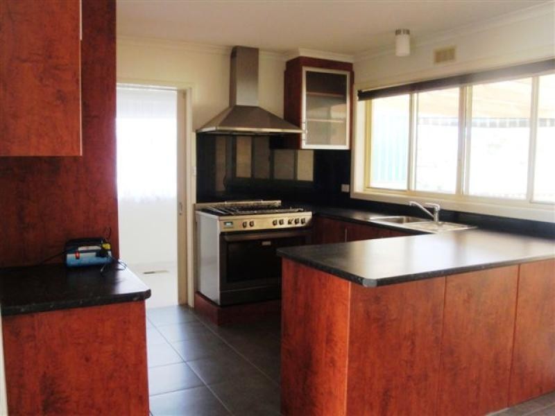 45 Feathertop Drive, Wyndham Vale VIC 3024