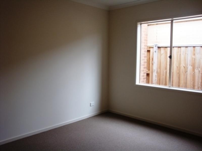 7 Urban Drive, Truganina VIC 3029