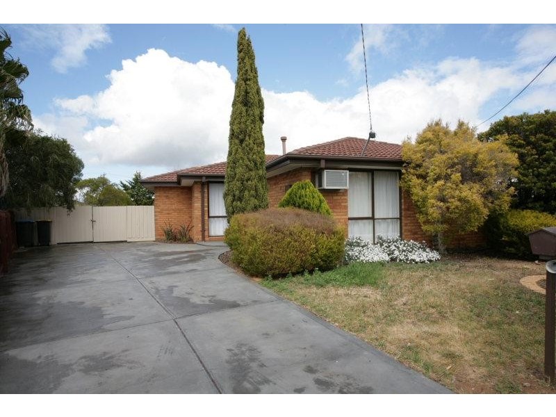 9 Whipbird Court, Werribee VIC 3030