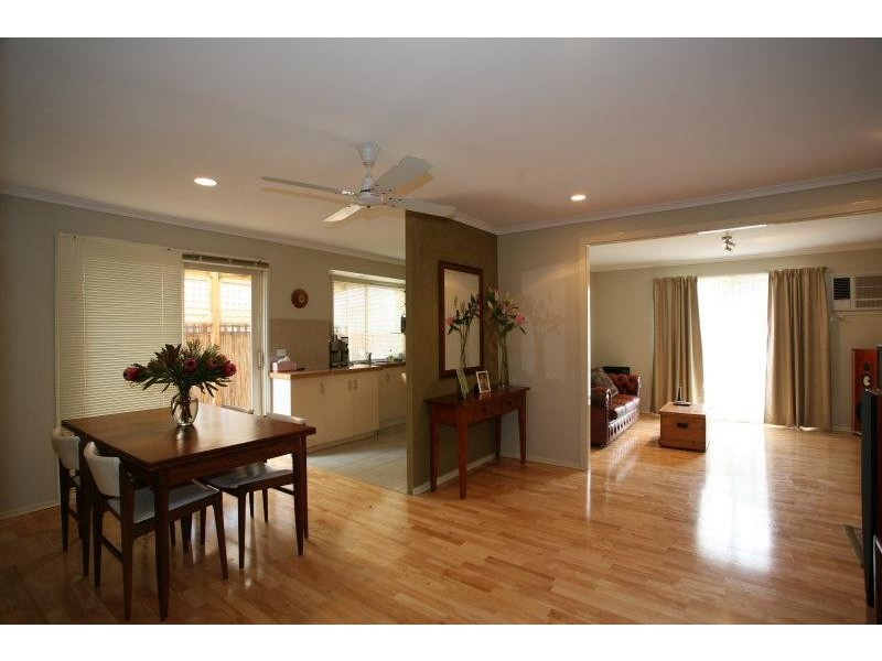 9 Whipbird Court, Werribee VIC 3030
