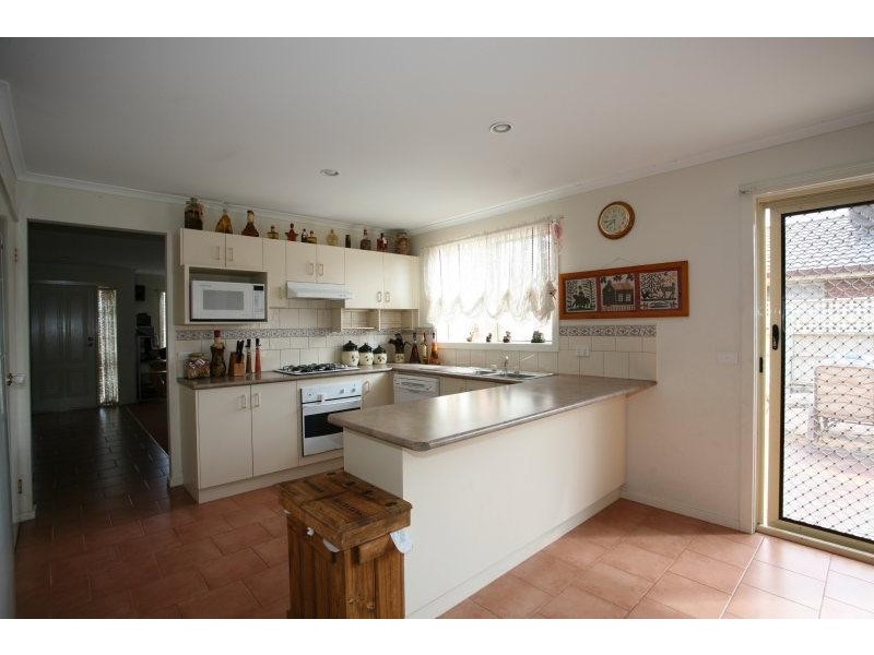 127 Walls Road, Werribee VIC 3030